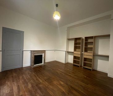 Location Appartement 3 pièces 74m² RENNES 35000 - Photo 2