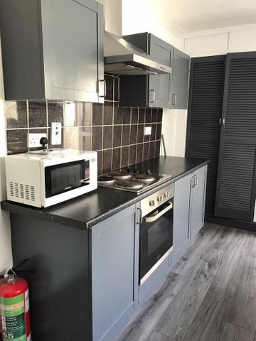 2 bedroom house to rent - Photo 4