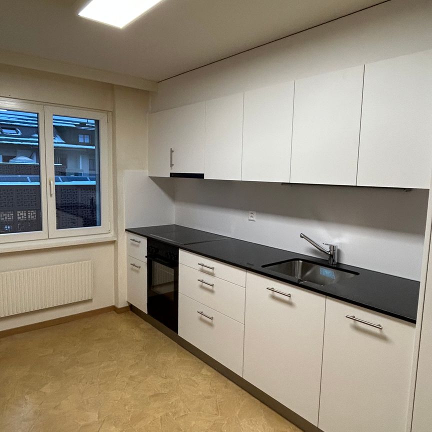 Zentral gelegene 3-Zimmerwohnung in Schmitten - Photo 1