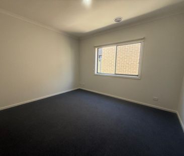 Brand new Family Home in Tarneit - Photo 6