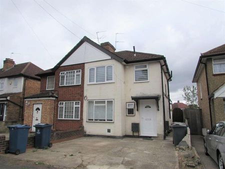 Hampden Road, Harrow Wealdstone, HA3 - Photo 2