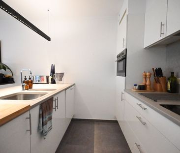 Goed gelegen appartement met 2 slaapkamers - Foto 3