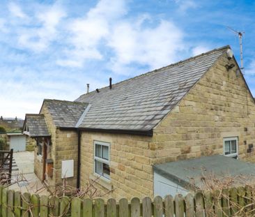 Hendricks House, Town Head, Silsden - Photo 3