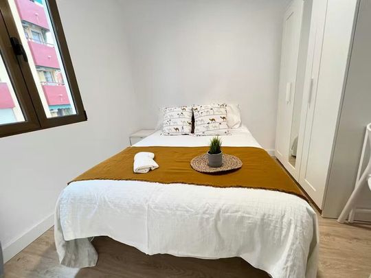 Carrer de Finestrat, Valencia, Valencian Community 46006 - Photo 1