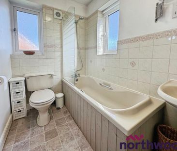 2 bedroom semi-detached house to rent - Photo 6