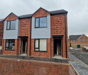 3 bedroom semi-detached house to rent - Photo 1