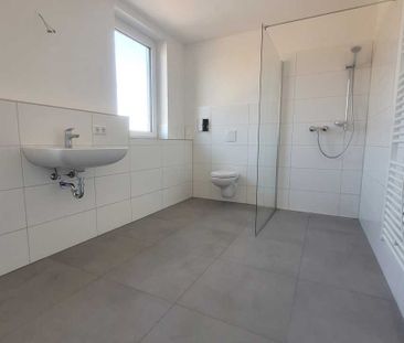 2- bis 5-Zimmer-Wohnungen im Erstbezug nach Sanierung am Stienitzsee! - Photo 2