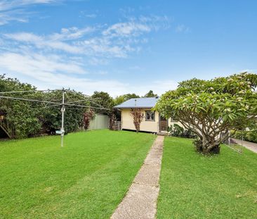 Charming 2-Bedroom Home with Character in Coffs Harbour - Photo 1