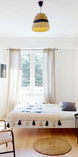 ST SEVER Roommate 4 Bedrooms at Rouen - Photo 2
