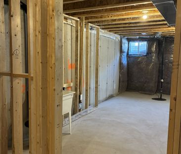 For Lease - 9 Moss Drive, Markham, Ontario - Photo 6