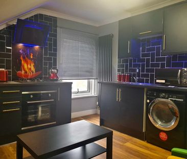 2 Bed Flat, Erleigh Road, RG1 - Photo 6