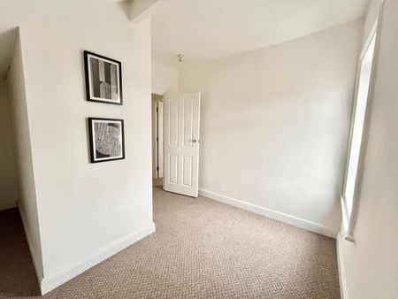 3 Bed End Terrace, Plus An Extra Room, LS12 - Photo 5