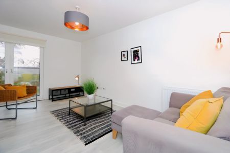 2Bedrooms, 2Bathrooms - Photo 4