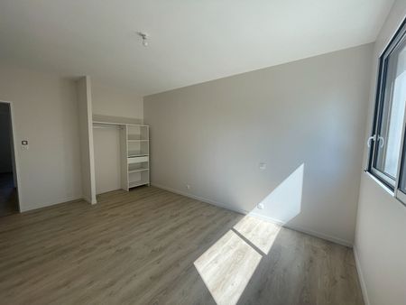 Location maison 5 pièces, 120.00m², Saint-Vincent-sur-Jard - Photo 2