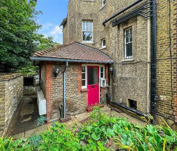 1 bedroom flat to rent - Photo 6