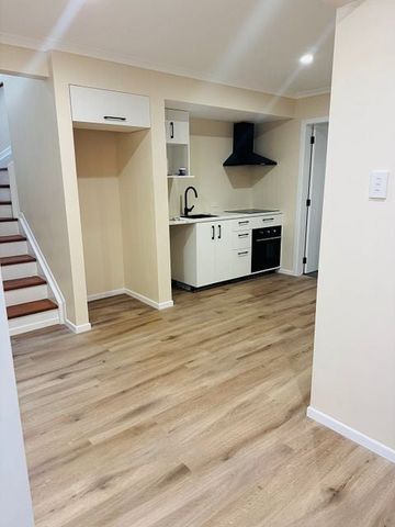 Comfortable 2 Bedroom Flat for Rent - Photo 5