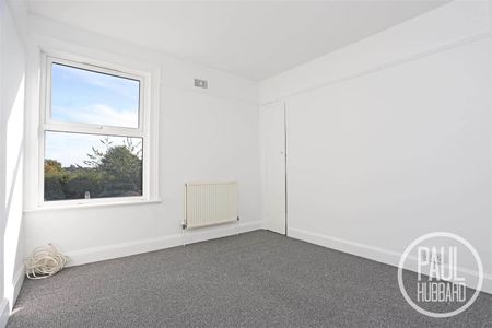 Somerton Avenue, Lowestoft, NR32 - Photo 5