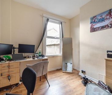Apt 2, 11 Wolseley Street, Belfast, BT7 1LG - Photo 4