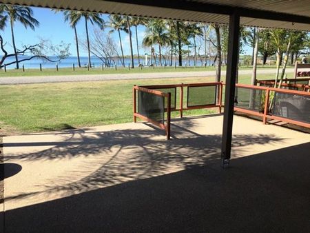 2/36 The Esplanade, Grasstree Beach - Photo 5