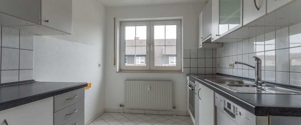Schöne ca. 135 m² große 3-Zimmer-Maisonettewohnung mit Dachatelier und Westloggia in Garenfeld! - Photo 1