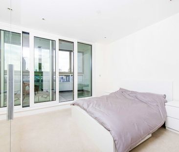 Sopwith Way, London, SW11 8AZ - Photo 6