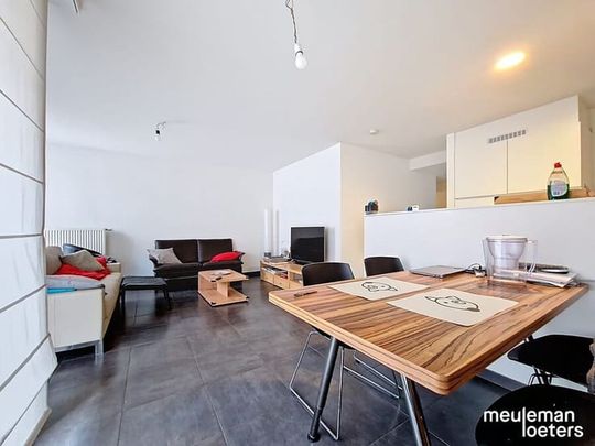 Appartement te huur - Photo 1