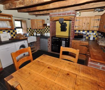 2 bedroom detached house to rent - Photo 2