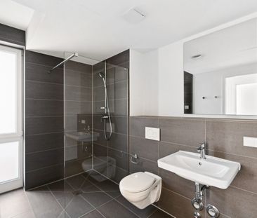 Moderne 2-Zimmerwohnung mit Einbauküche - Photo 5