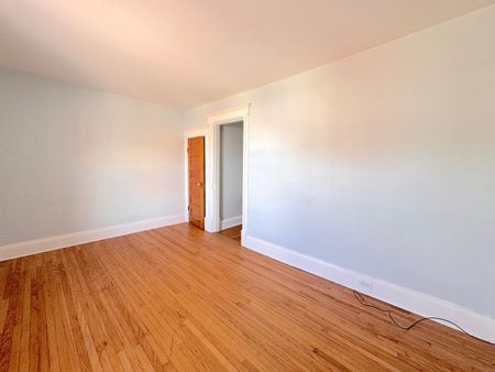 For Lease - 23 Cambridge Street Unit# 21, Kawartha Lakes, Ontario - Photo 2