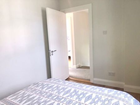 10 The New Houses , Rathmullan, Donegal - Photo 2