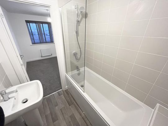 1 bedroom semi-detached house to rent - Photo 1