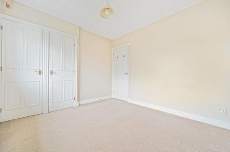 2 bedroom semi-detached house to rent - Photo 5