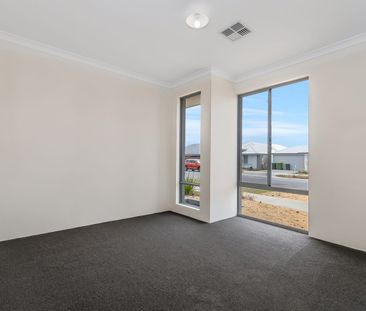 Ideal Home at Baldivis - Photo 5