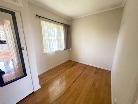 Two bedroom Unit Available - Photo 4