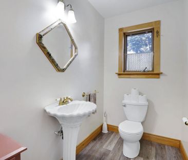 For Lease - 1776 Ainsley Drive Unit# 2, Belair Park - Copeland Park... - Photo 2