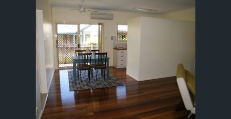 2 bedroom unit - Photo 3