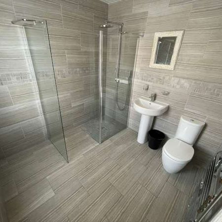 4 bed house share to rent in Eglesfield Road, South Shields, NE33 - Photo 3