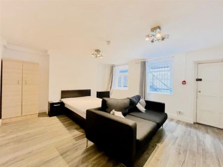 Double Studio - Photo 3