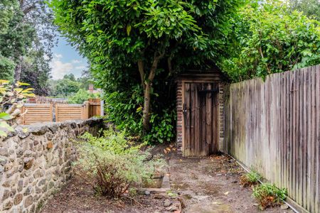 1 bedroom cottage to rent - Photo 4