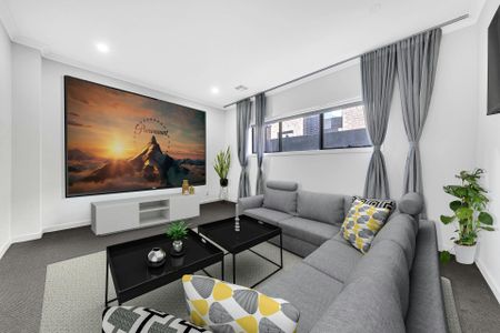 LUXURY FAMILY LIVING | CARLISLE Built 50 sqrs | 4 BEDROOMS + 4 ENSUITES + MULTIPLE LIVING SPACES - Photo 2