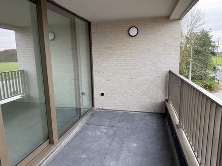 Appartement te huur - Foto 3