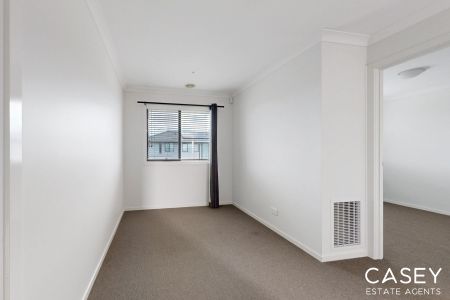36 Rothschild Avenue, Clyde - Photo 5