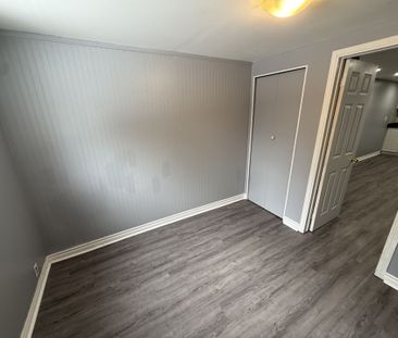 For Lease - 501 Lancelot Crescent Unit# Lower, Oshawa, Ontario - Photo 1