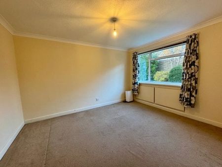 Brampton Manor, Bassett - Photo 2