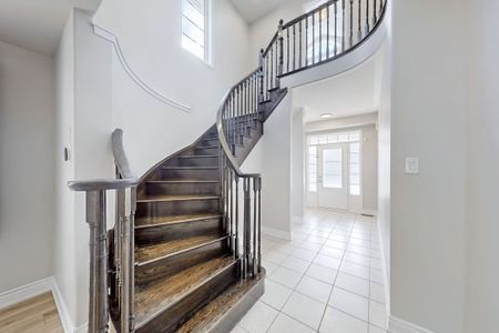 For Lease - 106 Miracle Trail, Brampton, Ontario - Photo 2