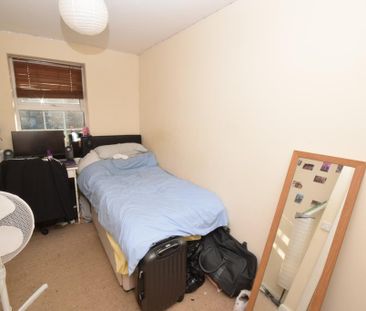 6 bedroom terraced house to rent - Photo 6