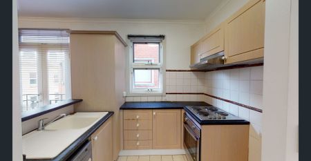 ST NICHOLAS APARTMENTS - Photo 4