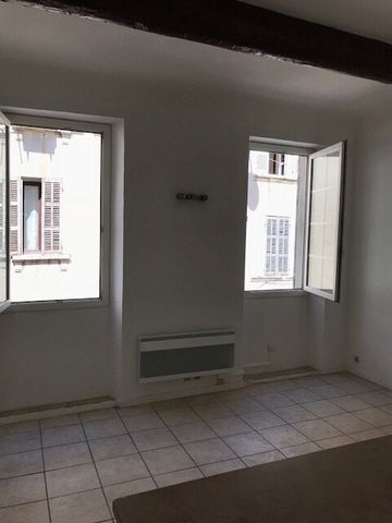 Appartement 2 pièces 30m2 MARSEILLE 6EME 500 euros - Photo 5