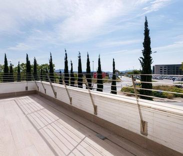 Luxury 5 room Detached House for rent in Sabadell, Catalonia - Photo 1