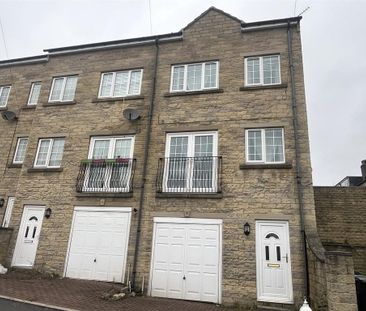 3 bedroom end of terrace house to rent - Photo 5